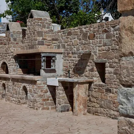 Stelianna Villa Engares